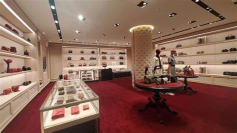 gucci store minneapolis minnesota|gucci accessories nordstrom.